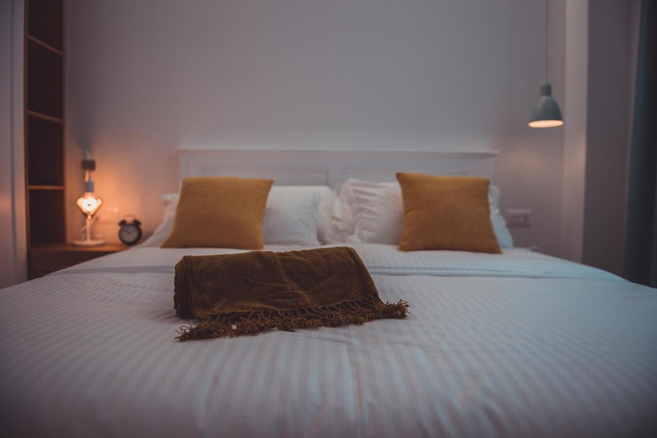 Tam Skanderbeg Square Serviced City Center Apartment No1 Tiranë Eksteriør bilde