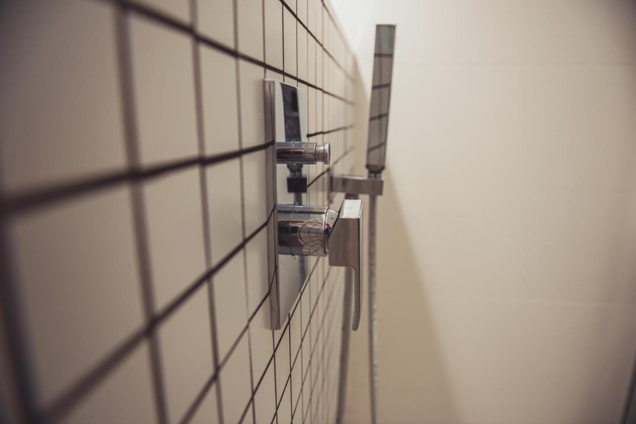 Tam Skanderbeg Square Serviced City Center Apartment No1 Tiranë Eksteriør bilde