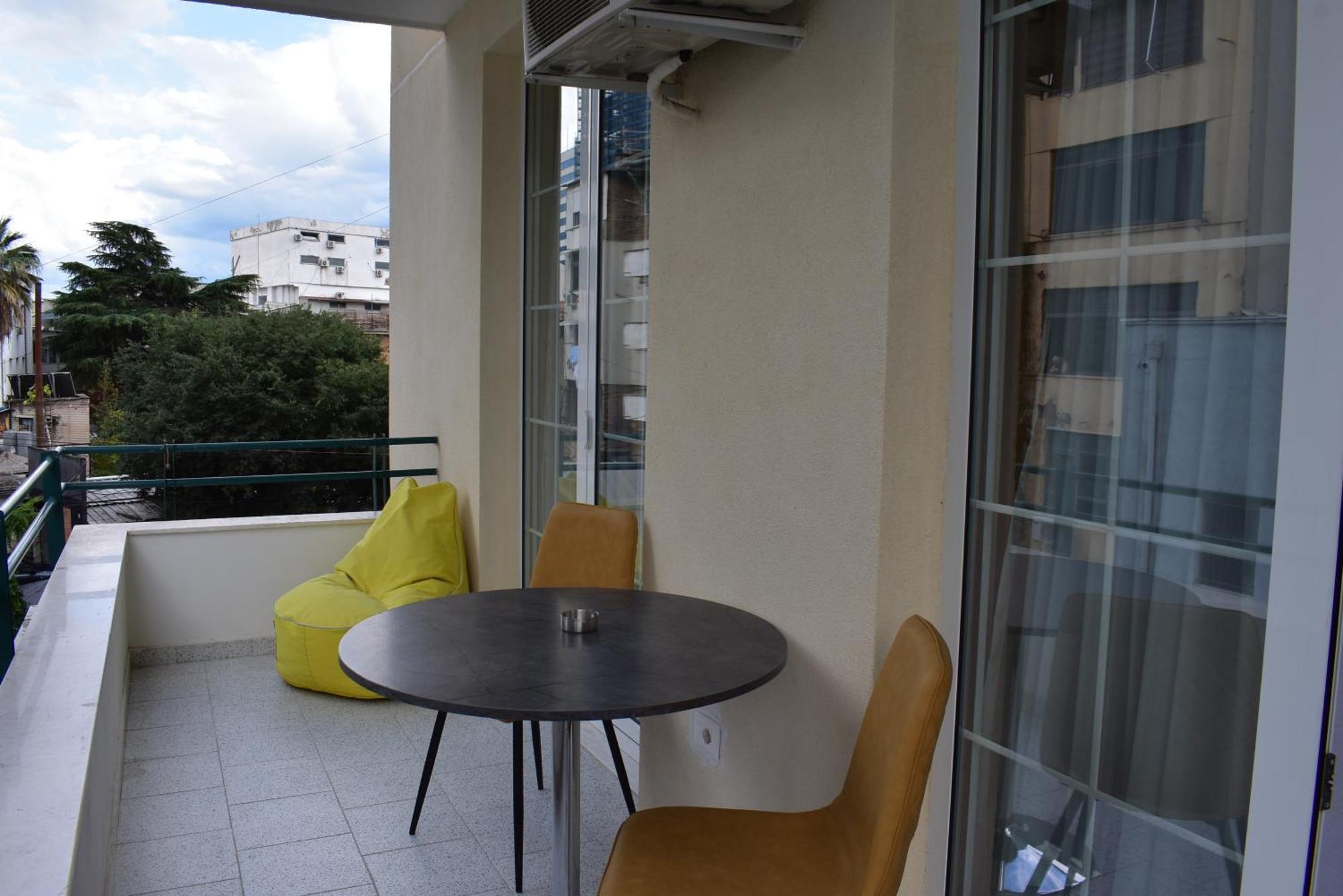 Tam Skanderbeg Square Serviced City Center Apartment No1 Tiranë Eksteriør bilde