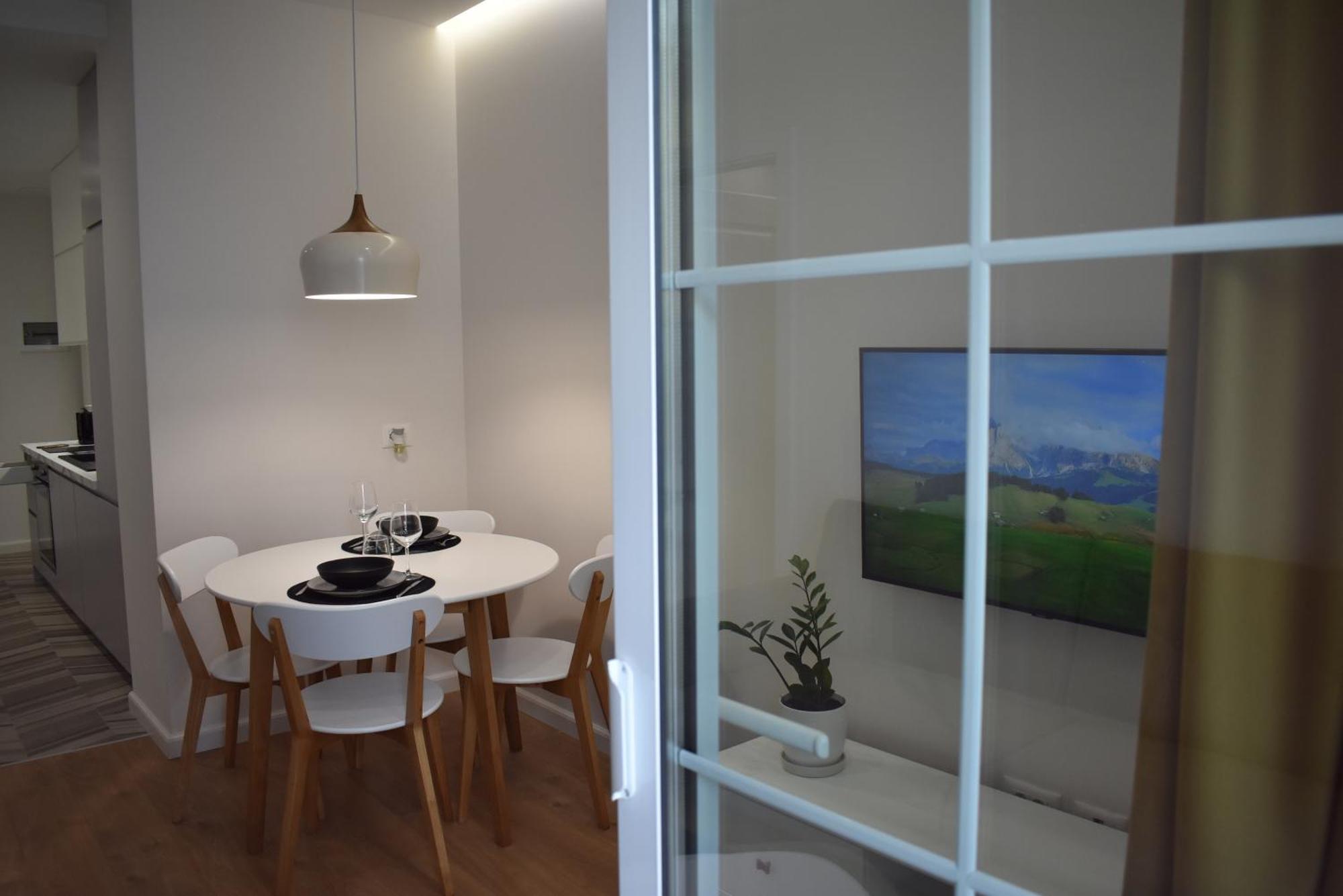 Tam Skanderbeg Square Serviced City Center Apartment No1 Tiranë Eksteriør bilde